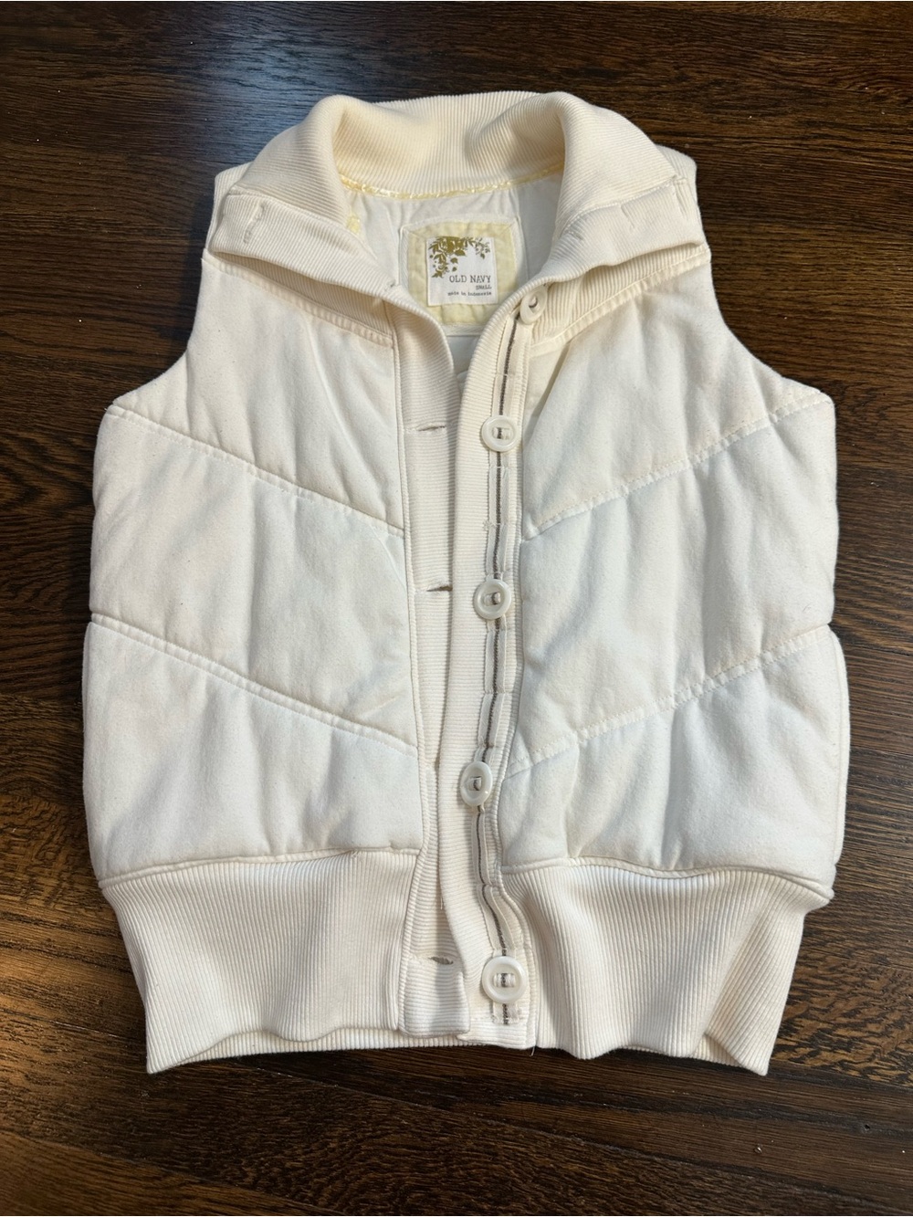 Vintage 2007 Old Navy Cream Quilted Button-Front Vest